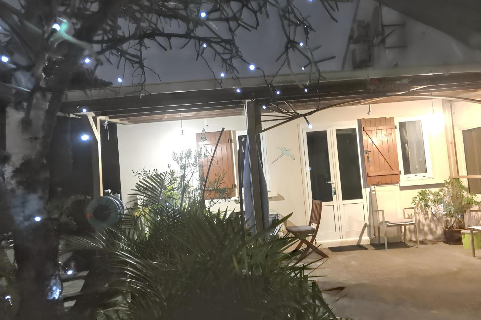 Maison Charmante A Bras-Panon Avec Piscine Et Jardin المظهر الخارجي الصورة