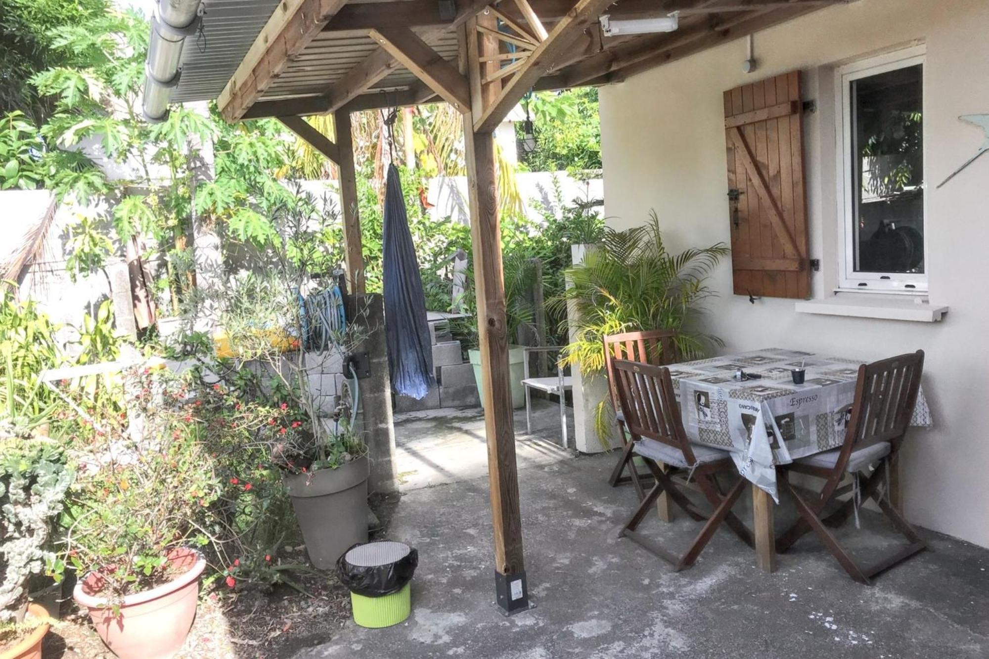 Maison Charmante A Bras-Panon Avec Piscine Et Jardin المظهر الخارجي الصورة